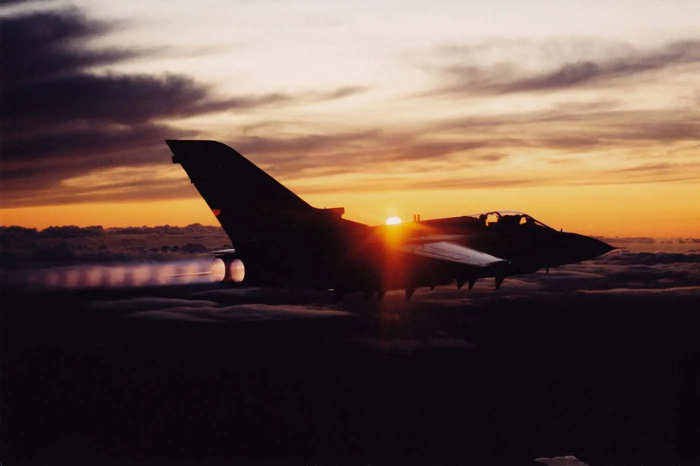 That Elusive Picture - By David Gledhill Flyingraphics